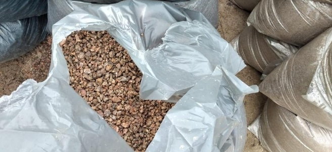 Pedregullo en tacho